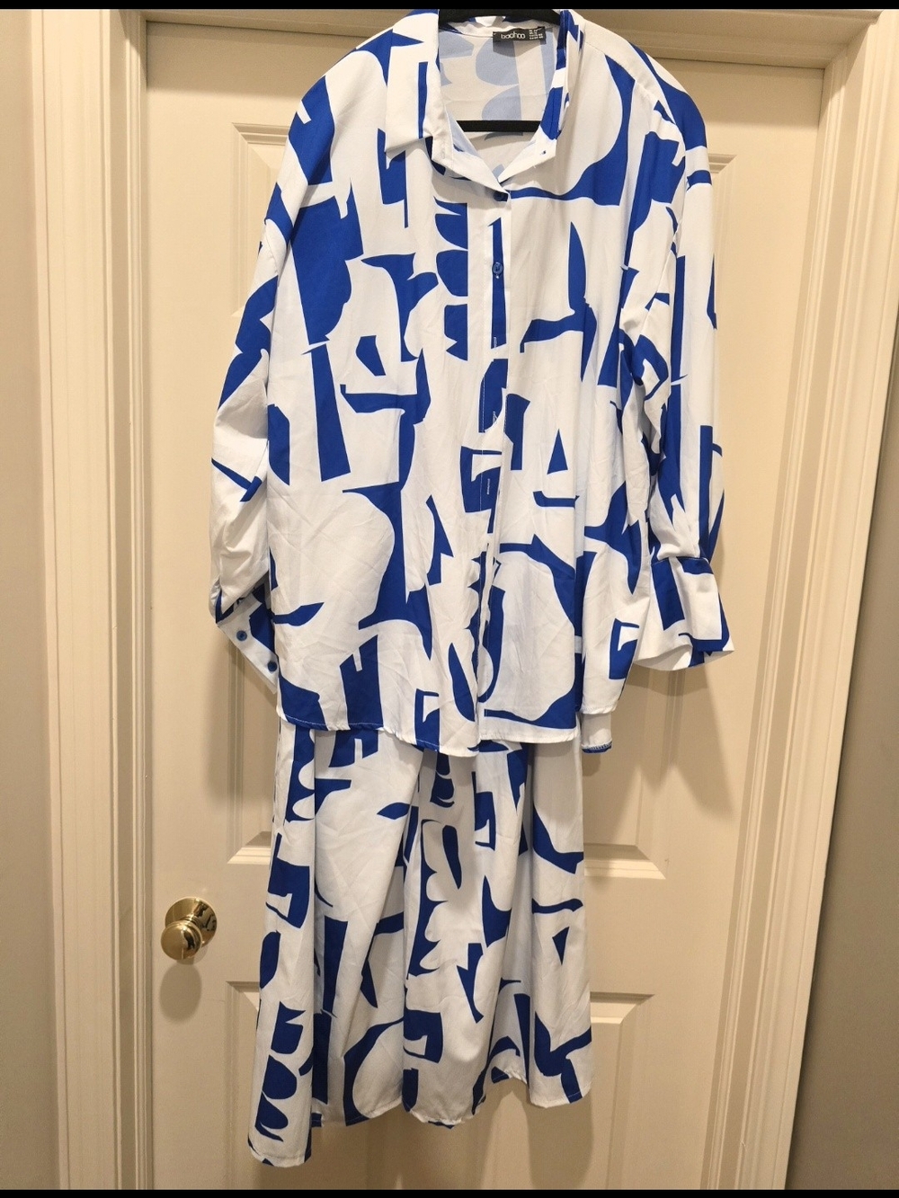 Blue & White Graphic Print Pants Set